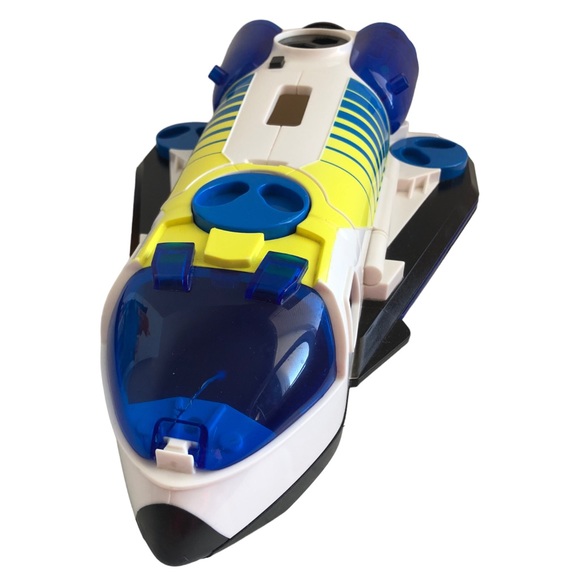 Imaginext Space Shuttle and Tower Launch Pad Play Set - Picture 10 of 15